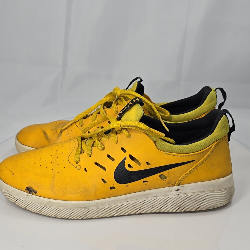 NIKE NYJAH Free SB Amarillo Black/Yellow AA4272-700 Men 9 Skateboarding Beater
